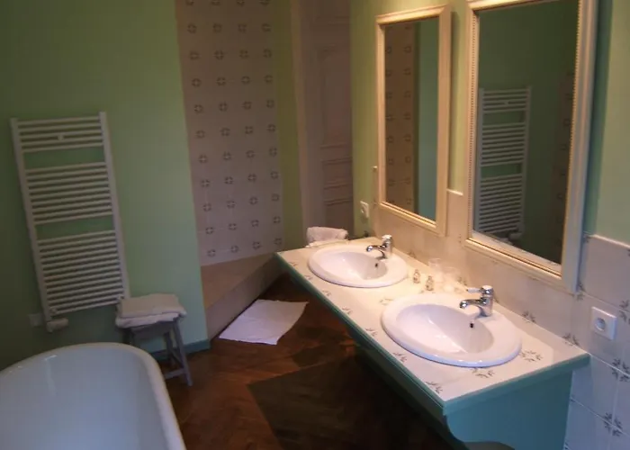 Chambres D'hotes Chateau De