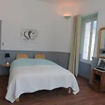 Chambres D'hotes Chateau De Bed & Breakfast *