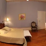 Chambres D'hotes Chateau De فندق مبيت وإفطار *