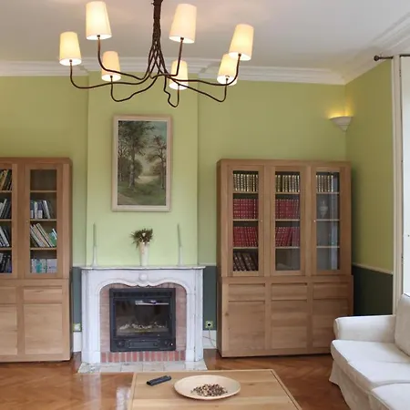 Chambres D'hotes Chateau De * Viviez