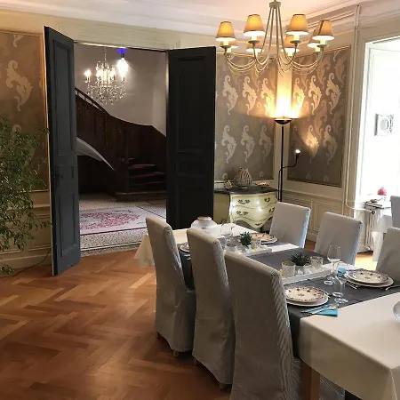 Chambres D'hotes Chateau De *